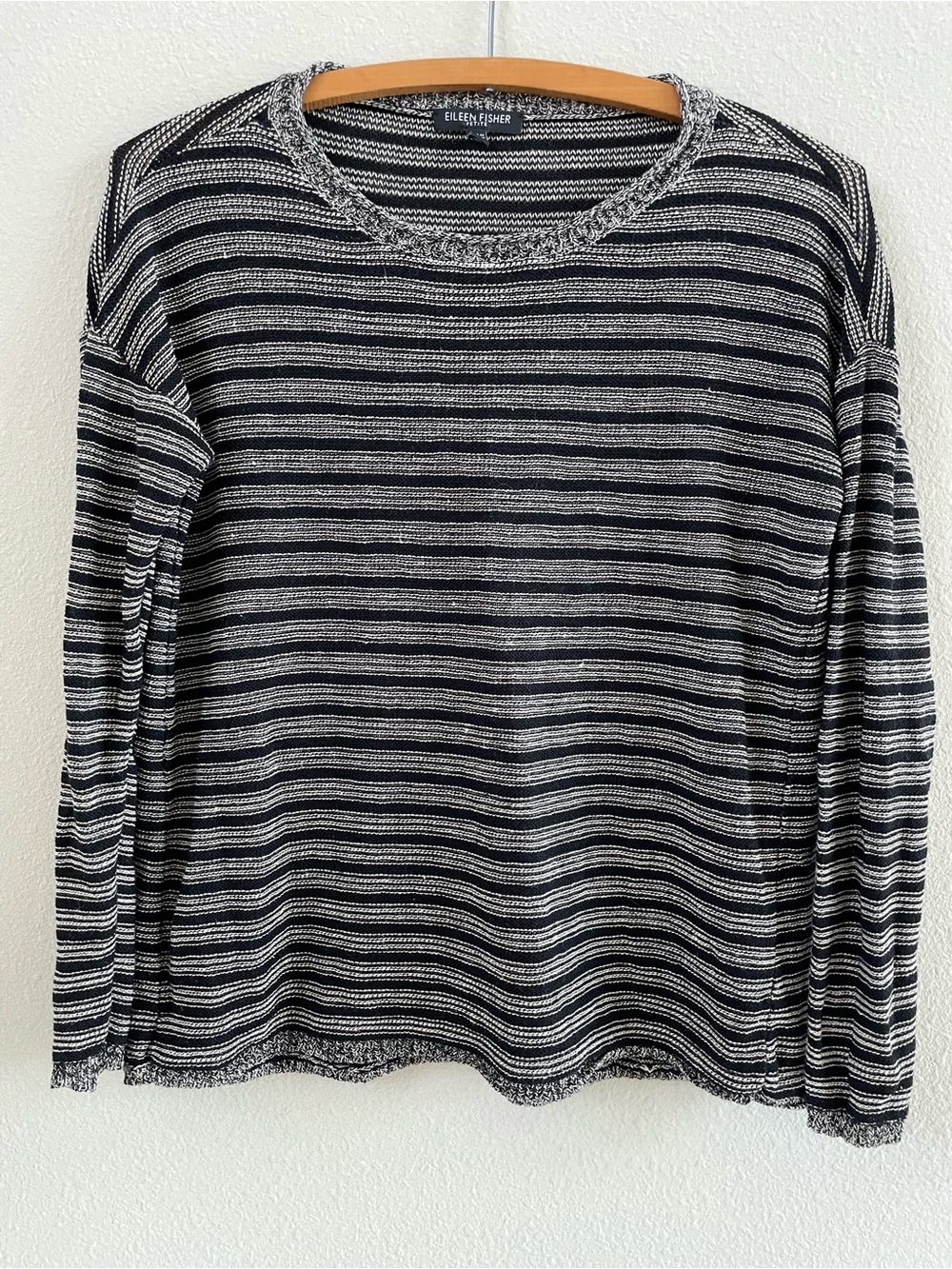 Eileen Fisher Black /White Long Sleeve Loose Slub Knit Sweater Size PS